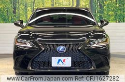lexus es 2019 CFJ1627282
