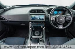 jaguar xe 2018 GOO_JP_965024112500207980004