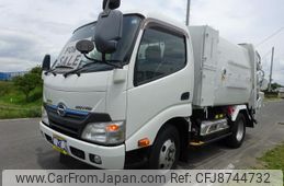 hino dutro 2014 GOO_NET_EXCHANGE_0900002A30230704W011