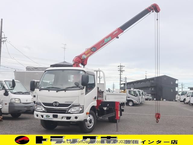 hino dutro 2019 GOO_NET_EXCHANGE_0207851A30240822W003 image 1