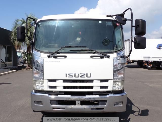 isuzu forward 2011 CFJ1529833 image 2