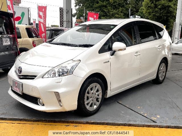 toyota prius-α 2011 CFJ1844541 image 1