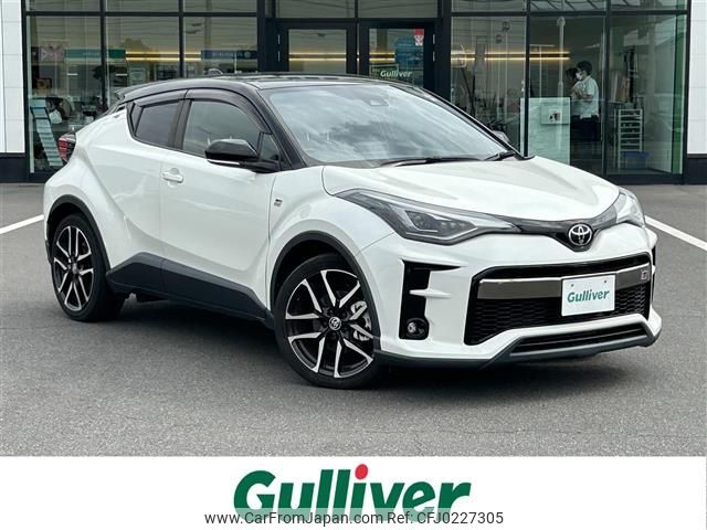 toyota c-hr 2020 -TOYOTA--C-HR 6AA-ZYX11--ZYX11-2025300---TOYOTA--C-HR 6AA-ZYX11--ZYX11-2025300- image 1