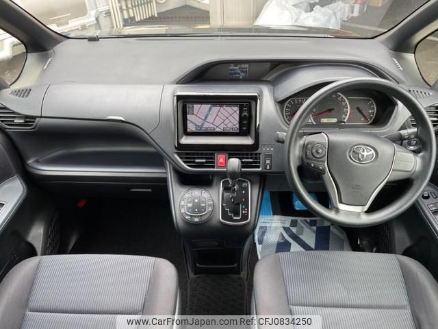 toyota voxy 2016 quick_quick_ZRR80G_ZRR80-0238621 image 2