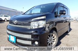 toyota voxy 2007 N2025020052F-24