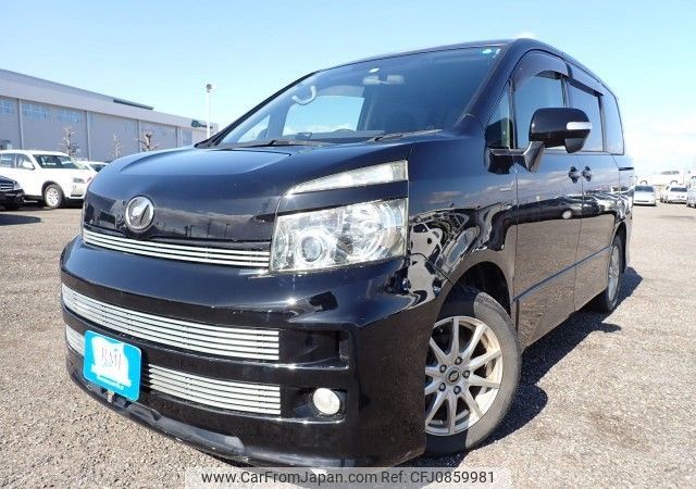 toyota voxy 2007 N2025020052F-24 image 1