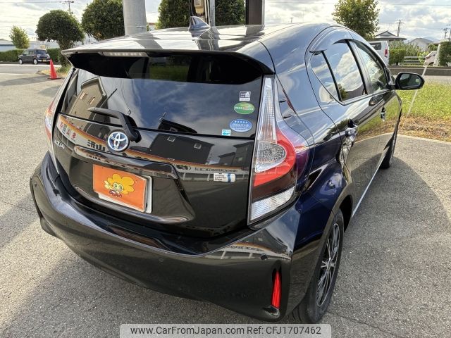 toyota aqua 2020 CFJ1707462 image 2