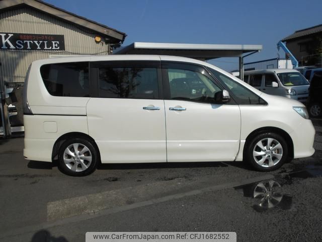 nissan serena 2012 CFJ1682552 image 2