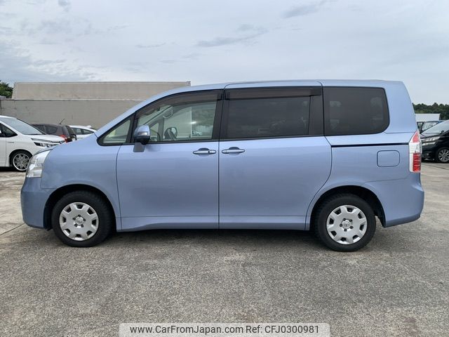 toyota noah 2008 NIKYO_PA64081 image 2