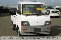 mitsubishi minicab-truck 1995 CFJ1374252