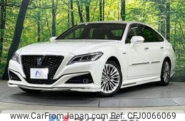 toyota crown 2019 -TOYOTA--Crown 6AA-AZSH20--AZSH20-1044112---TOYOTA--Crown 6AA-AZSH20--AZSH20-1044112-