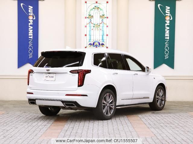 cadillac xt6 2020 CFJ1555507 image 2