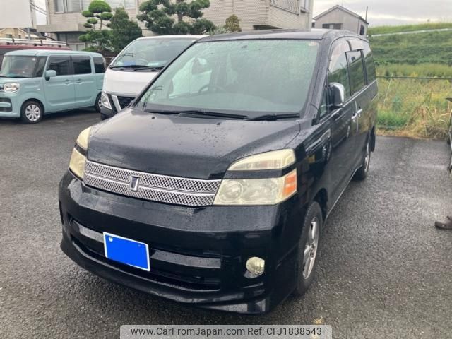 toyota voxy 2005 CFJ1838543 image 1