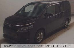 toyota voxy 2014 CFJ1837183