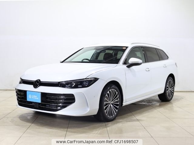 volkswagen passat-wagon 2025 CFJ1698507 image 1
