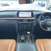 lexus lx 2016 CFJ1754514 image 16