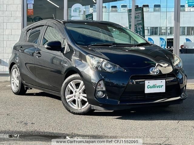 toyota aqua 2012 CFJ1552095 image 1
