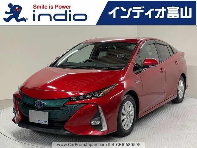 toyota prius-phv 2017 quick_quick_DLA-ZVW52_ZVW52-3018606 image 1