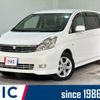 toyota isis 2005 CFJ1793383 image 1