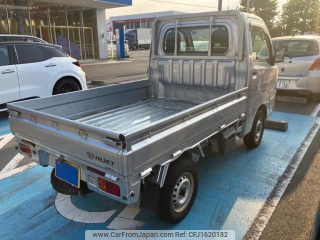 daihatsu hijet-truck 2018 CFJ1620182 image 2