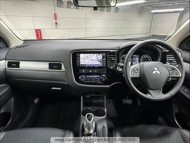 mitsubishi outlander-phev 2013 -MITSUBISHI--Outlander PHEV DLA-GG2W--GG2W-0006170---MITSUBISHI--Outlander PHEV DLA-GG2W--GG2W-0006170- image 2