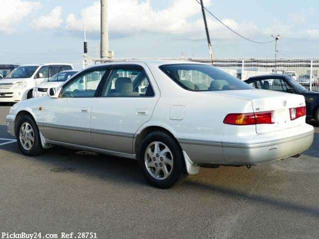 toyota camry-gracia 2000 CFJ0310753 image 2