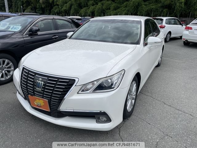 toyota crown 2013 -TOYOTA--Crown DAA-AWS210--AWS210-6032488---TOYOTA--Crown DAA-AWS210--AWS210-6032488- image 1