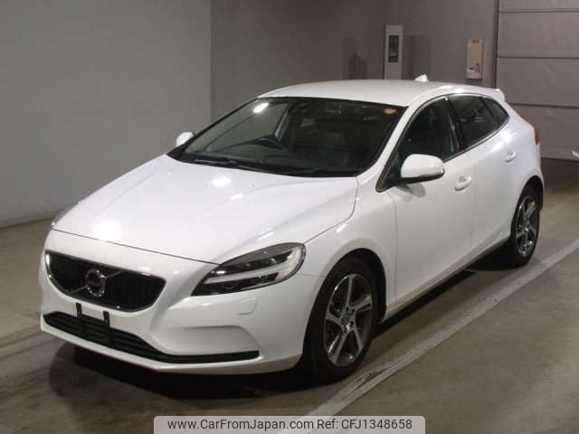 volvo v40 2019 -VOLVO--Volvo V40 LDA-MD4204T--YV1MVA8RDK2560254---VOLVO--Volvo V40 LDA-MD4204T--YV1MVA8RDK2560254- image 1
