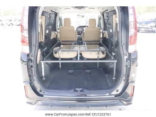 toyota noah 2014 GOO_JP_700070848530250531002 image 2