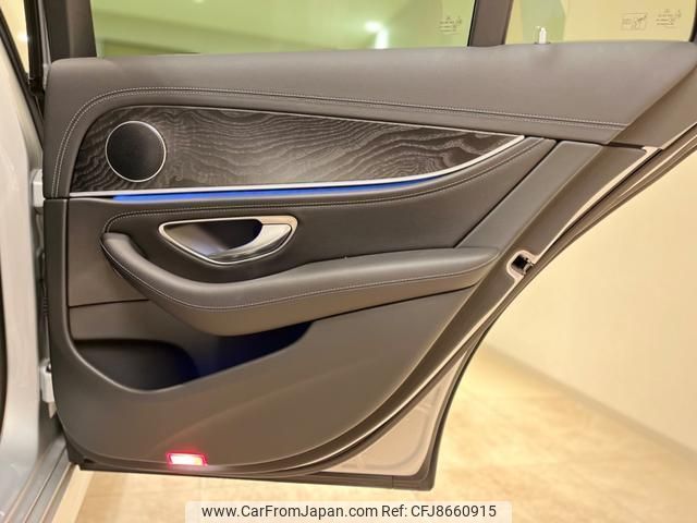 mercedes-benz e-class-station-wagon 2017 quick_quick_213242C_WDD2132422A231164 image 2
