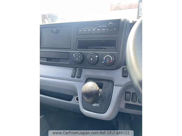 mitsubishi-fuso canter 2014 CFJ1489122 image 2