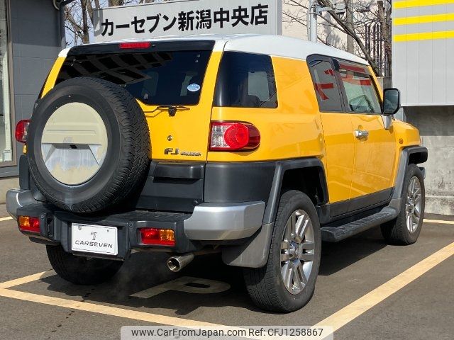 toyota fj-cruiser 2010 -TOYOTA 【新潟 300ﾗ144】--FJ Curiser GSJ15W--0110208---TOYOTA 【新潟 300ﾗ144】--FJ Curiser GSJ15W--0110208- image 2