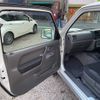 suzuki jimny 2000 2132 image 17
