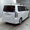 toyota voxy 2010 CFJ1635242 image 6