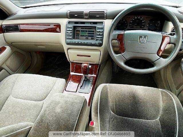 toyota crown 2002 504928-925964 image 1