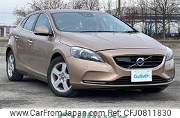 volvo v40 2013 -VOLVO--Volvo V40 DBA-MB4164T--YV1MV485BD2024812---VOLVO--Volvo V40 DBA-MB4164T--YV1MV485BD2024812-