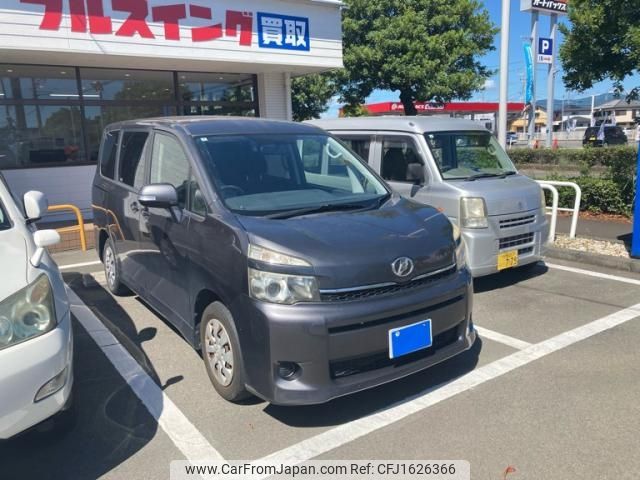 toyota voxy 2012 CFJ1626366 image 2