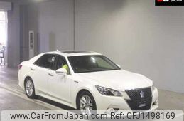 toyota crown 2014 CFJ1498169