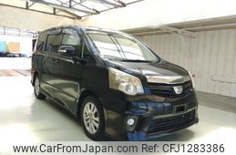 toyota noah 2010 CFJ1283386