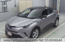 toyota c-hr 2018 -TOYOTA--C-HR NGX10-2006349---TOYOTA--C-HR NGX10-2006349-