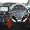 toyota voxy 2014 CFJ1867991 image 3
