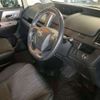 toyota voxy 2012 -TOYOTA--Voxy DBA-ZRR70W--ZRR70-0469205---TOYOTA--Voxy DBA-ZRR70W--ZRR70-0469205- image 6