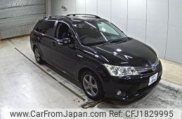toyota corolla-fielder 2014 CFJ1829995