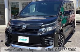 toyota voxy 2015 CFJ1535000