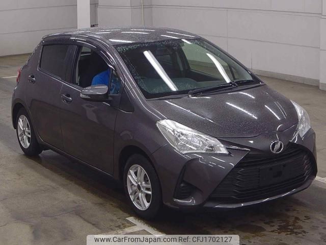 toyota vitz 2018 CFJ1702127 image 1