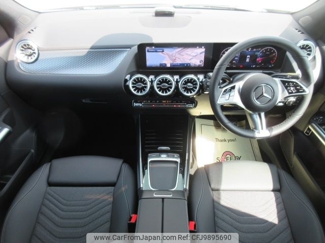 mercedes-benz gla-class 2024 -MERCEDES-BENZ--Benz GLA 4AA-247784M--W1N2477842J591***---MERCEDES-BENZ--Benz GLA 4AA-247784M--W1N2477842J591***- image 2