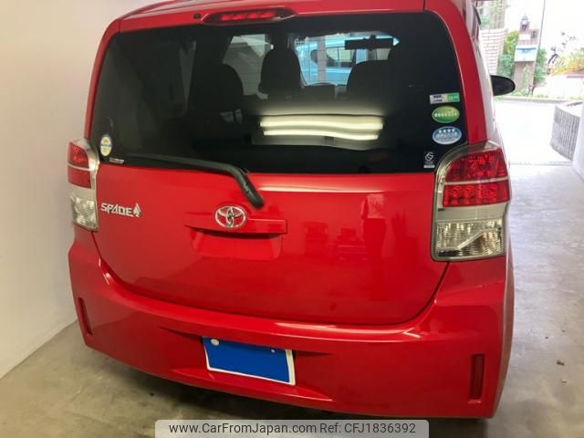 toyota spade 2012 CFJ1836392 image 2