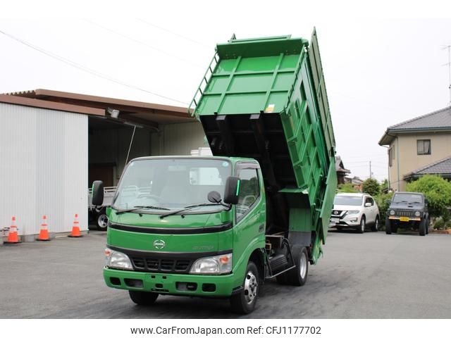 hino dutro 2006 GOO_NET_EXCHANGE_0230013A30250521W003 image 1