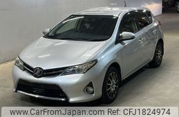 toyota auris 2012 CFJ1824974