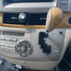 toyota estima 2006 CFJ1800087 image 17